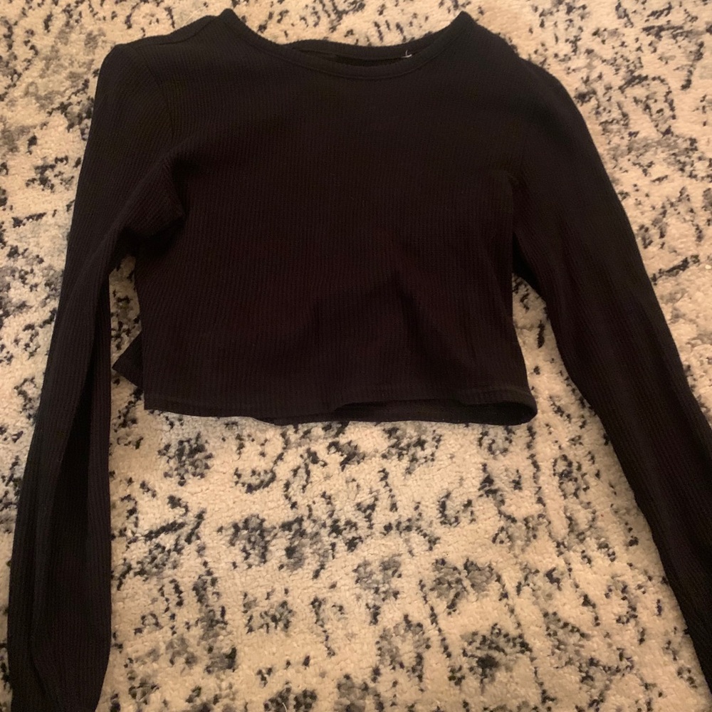 Pacsun black cropped long sleeve